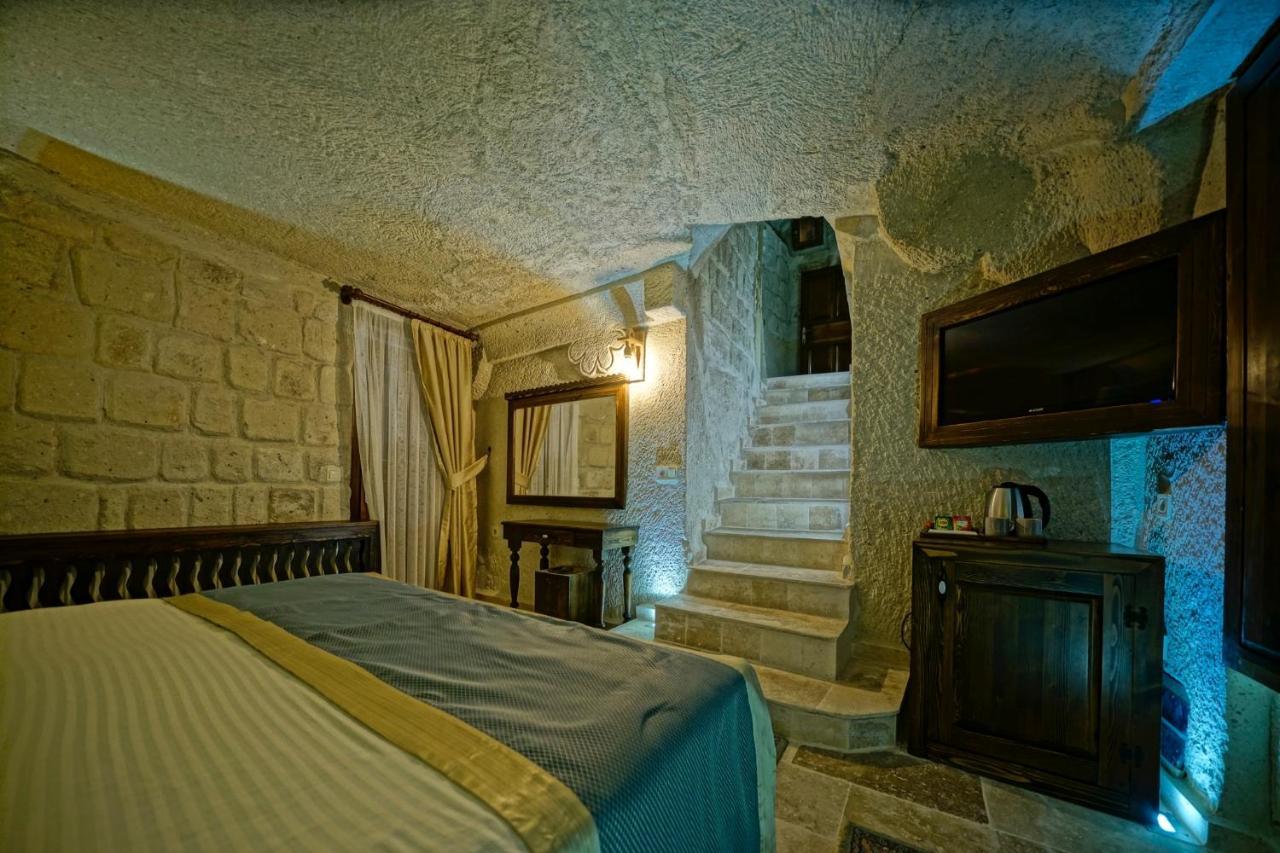 גורמה Castle Cave Hotel מראה חיצוני תמונה