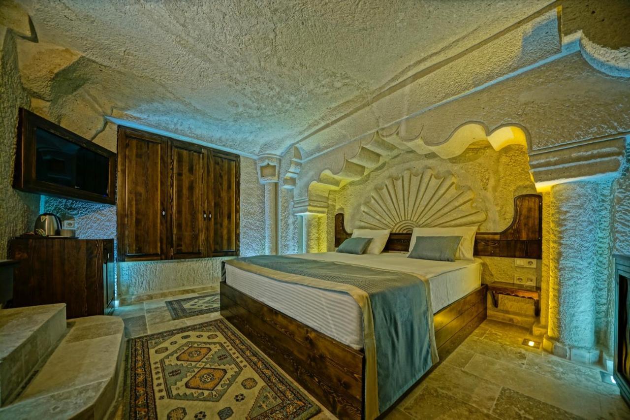 גורמה Castle Cave Hotel מראה חיצוני תמונה