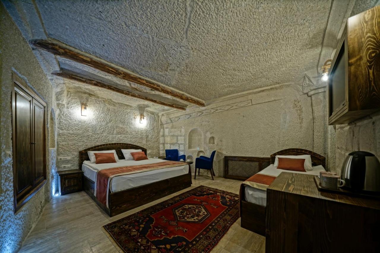 גורמה Castle Cave Hotel מראה חיצוני תמונה